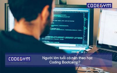 Người lớn tuổi có nên theo học coding Bootcamp không?