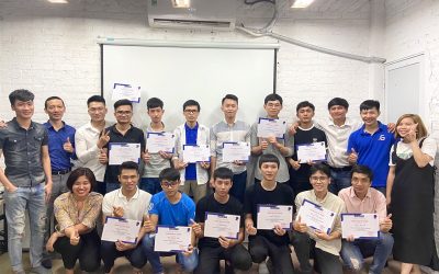 Bế giảng và trao chứng chỉ tốt nghiệp cho học viên hai lớp lập trình Java