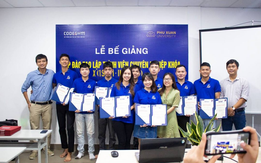 CodeGym Huế vinh danh 30 tân lập trình viên tại Lễ tốt nghiệp Quý III/2020