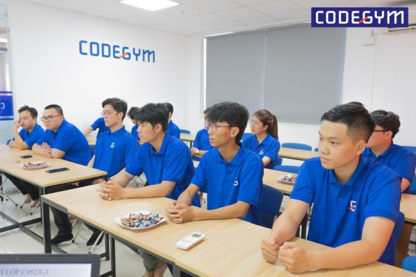 Hơn 100 học viên gia nhập CodeGym