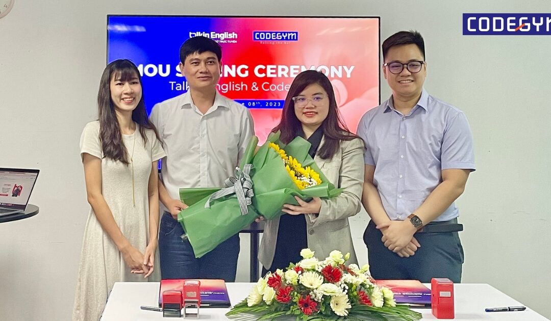 CodeGym bắt tay Talkin English đào tạo tiếng Anh cho học viên