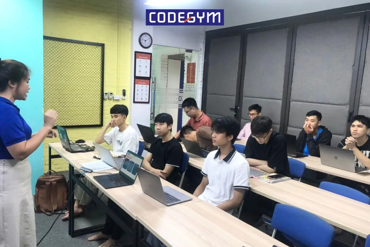 CodeGym khai giảng khoá Bootcamp Java Web, Java Web Backend và Web Frontend tháng 7