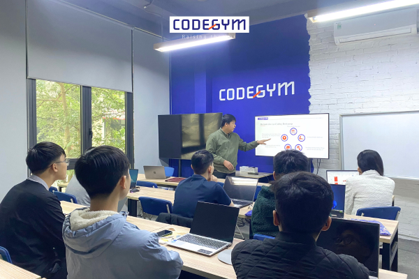 CodeGym khai giảng khoá Bootcamp Java Web Fullstack tháng 12