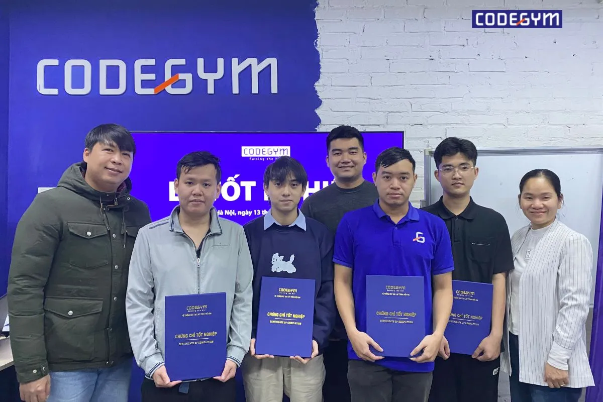 CodeGym tổ chức Lễ tốt nghiệp tháng 12.2024